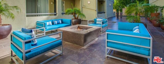 1401 Ambassador Street 111, Los Angeles, CA 90035