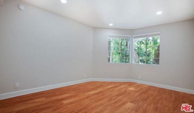 1401 Ambassador Street 111, Los Angeles, CA 90035