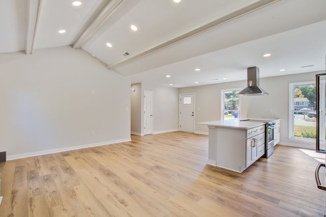 5031 Foxwood Drive, North Charleston, SC 29418