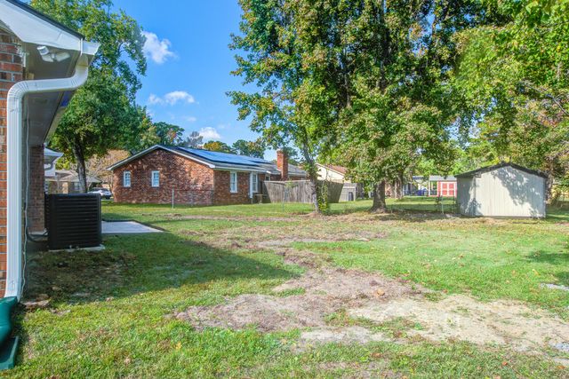 5031 Foxwood Drive, North Charleston, SC 29418