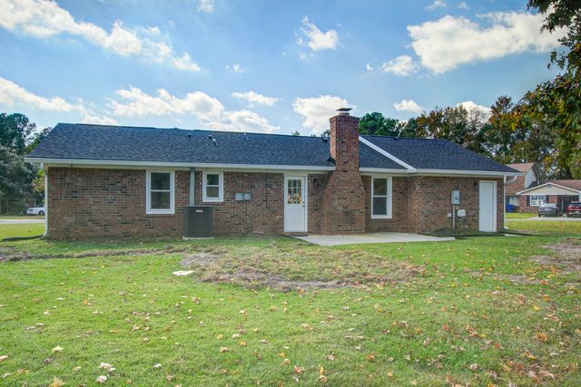 5031 Foxwood Drive, North Charleston, SC 29418