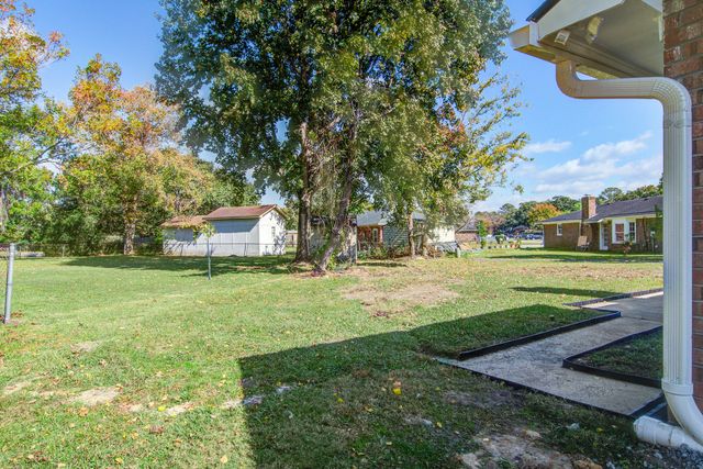 5031 Foxwood Drive, North Charleston, SC 29418