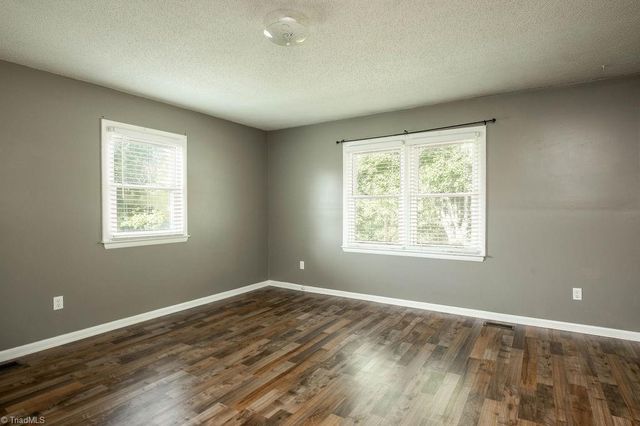 6214 Weant Road, Archdale, NC 27263