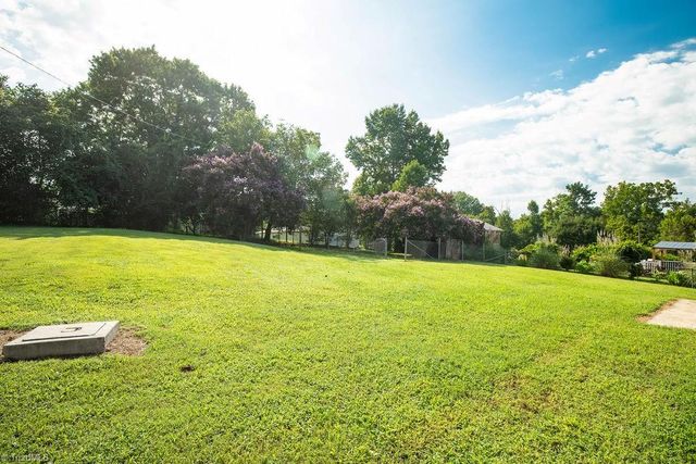 6214 Weant Road, Archdale, NC 27263