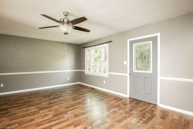6214 Weant Road, Archdale, NC 27263