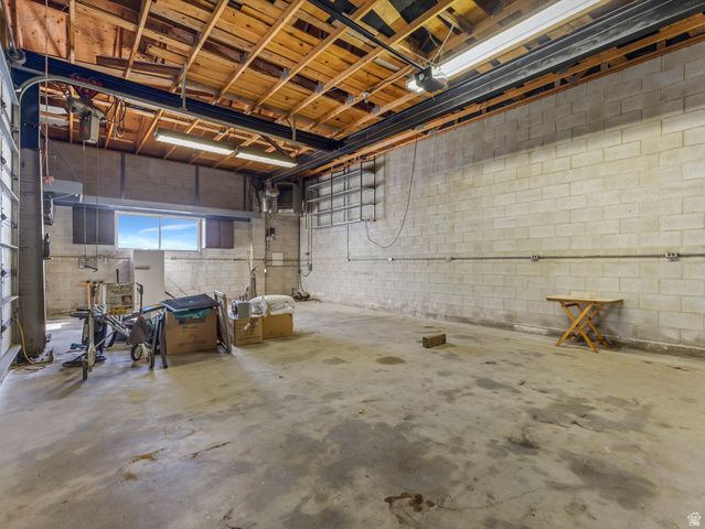 5106 S JOLLY ST, Taylorsville, UT 84123