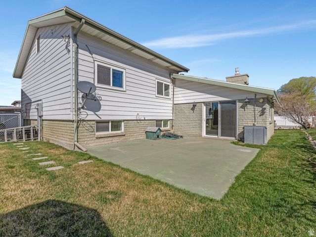 5106 S JOLLY ST, Taylorsville, UT 84123