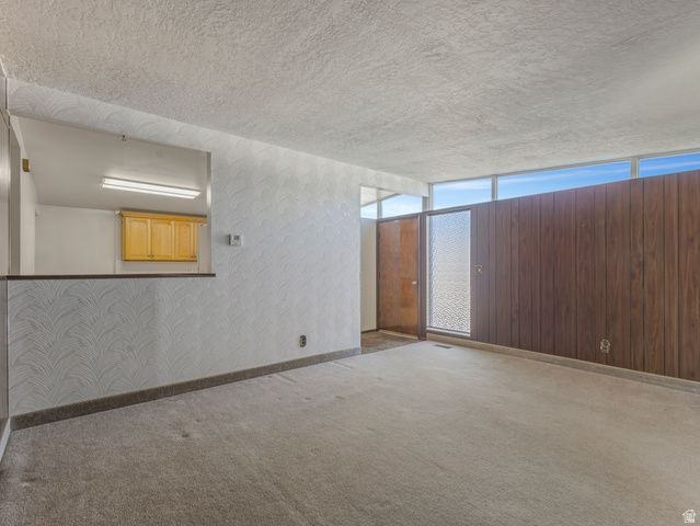 5106 S JOLLY ST, Taylorsville, UT 84123