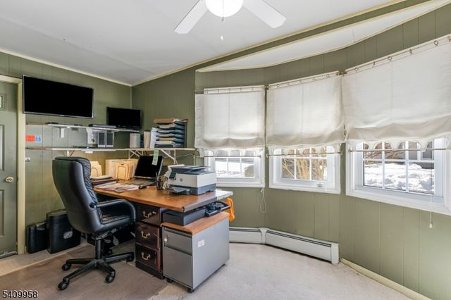 212 Vesper Ave, Middlesex Boro, NJ 08846