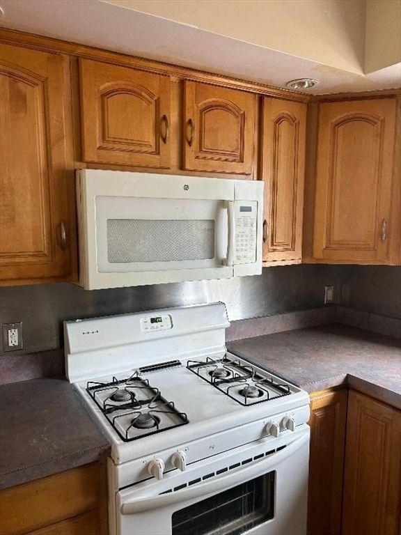 98 Kirtland St 1, Lynn, MA 01904