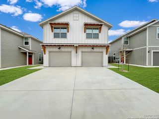 13862 Enzo Gate # 102, San Antonio, TX 78253