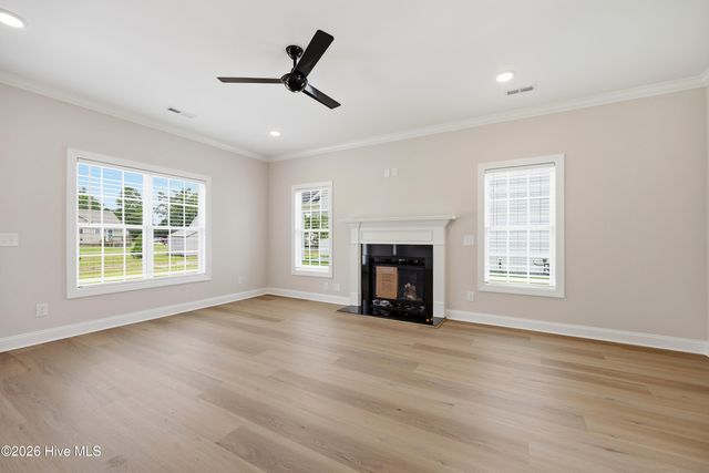 2412 Great Laurel Court, Greenville, NC 27834