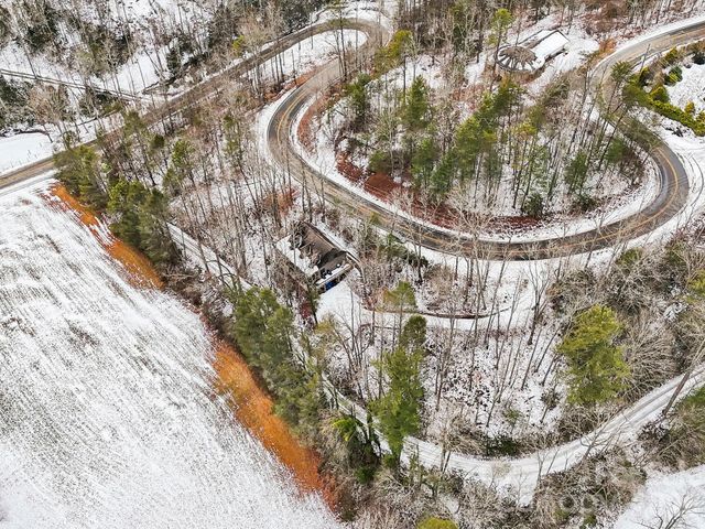 952 & 970 Morgan Hill Road, Black Mountain, NC 28711