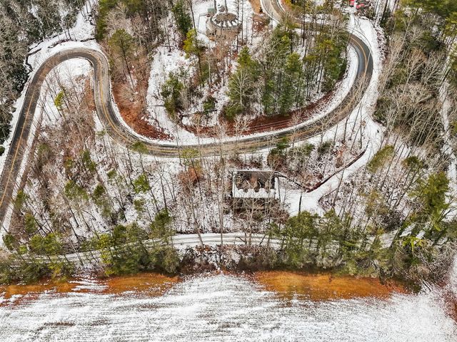 952 & 970 Morgan Hill Road, Black Mountain, NC 28711