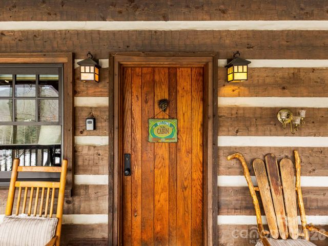 952 & 970 Morgan Hill Road, Black Mountain, NC 28711