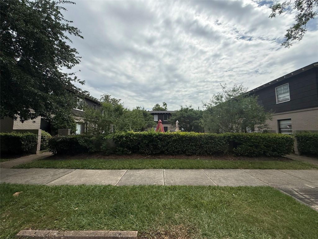 1318 Heights Boulevard 4, Houston, TX 77008