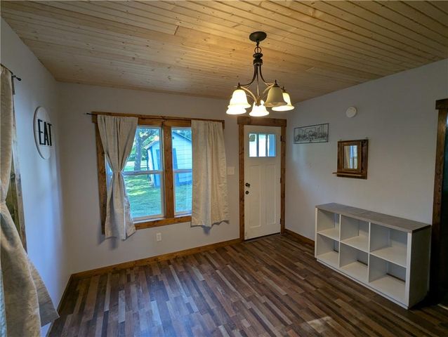 1111 Miami Street, Hiawatha, KS 66434