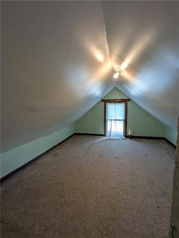 1111 Miami Street, Hiawatha, KS 66434