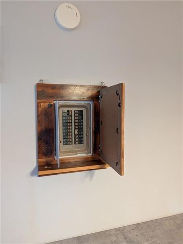 1111 Miami Street, Hiawatha, KS 66434