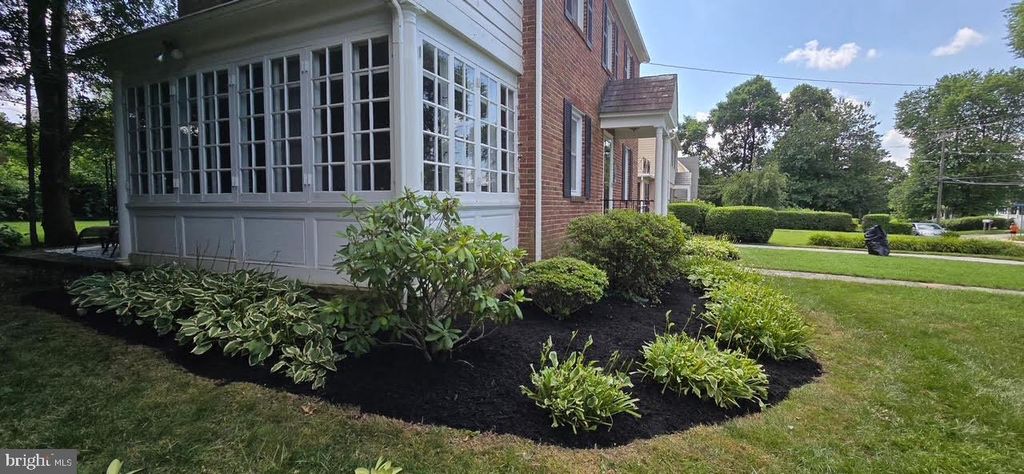 405 W CHESAPEAKE AVE, Towson, MD 21204
