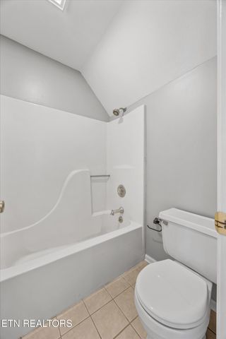 1055 Blinken St, Knoxville, TN 37932
