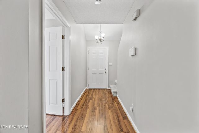 1055 Blinken St, Knoxville, TN 37932