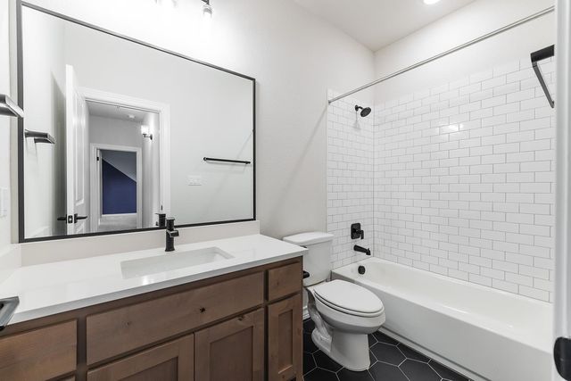 124 Silverwood TRL, Georgetown, TX 78628