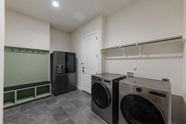 124 Silverwood TRL, Georgetown, TX 78628