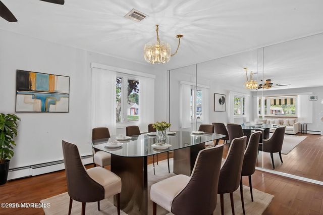 24 Chateux Lane, Toms River, NJ 08757