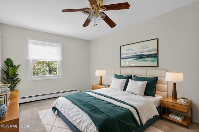 24 Chateux Lane, Toms River, NJ 08757