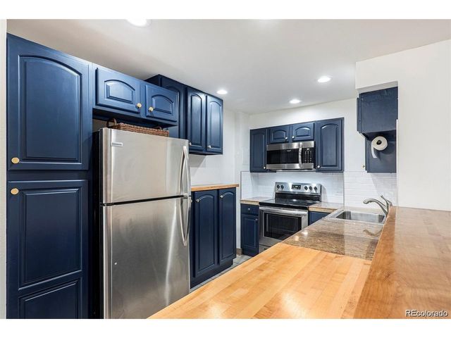 480 S Marion Pkwy 402, Denver, CO 80209