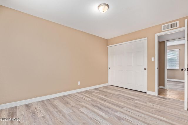 3473 E CROCUS Drive, Phoenix, AZ 85032