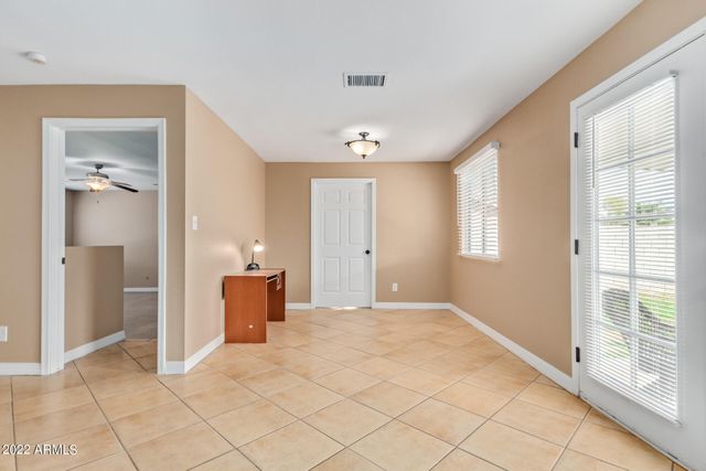 3473 E CROCUS Drive, Phoenix, AZ 85032