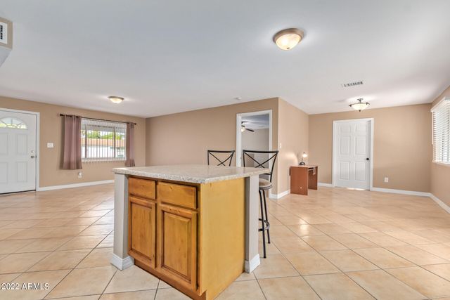 3473 E CROCUS Drive, Phoenix, AZ 85032