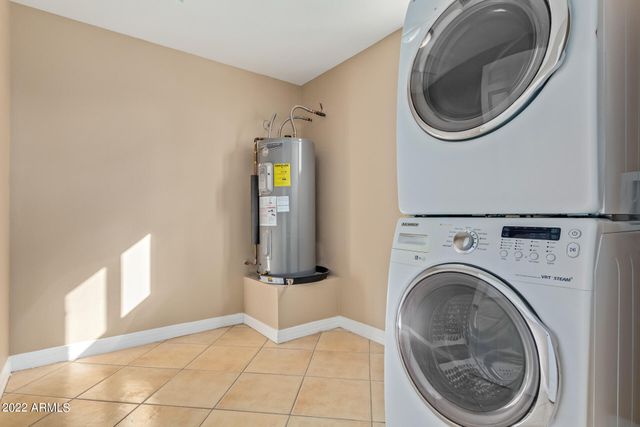 3473 E CROCUS Drive, Phoenix, AZ 85032