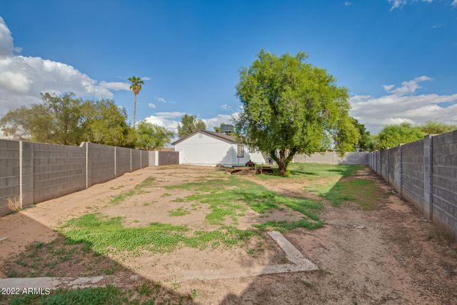3473 E CROCUS Drive, Phoenix, AZ 85032