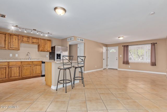 3473 E CROCUS Drive, Phoenix, AZ 85032