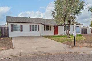 3473 E CROCUS Drive, Phoenix, AZ 85032