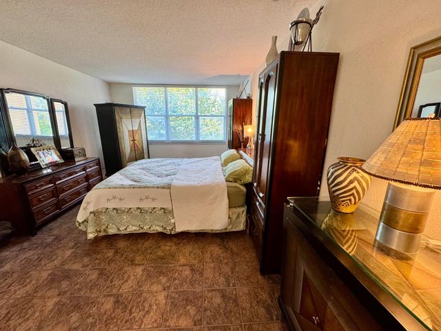 2501 S Ocean Drive 326, Hollywood, FL 33019