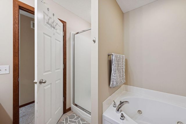 15549 Lilac Drive, Eden Prairie, MN 55347