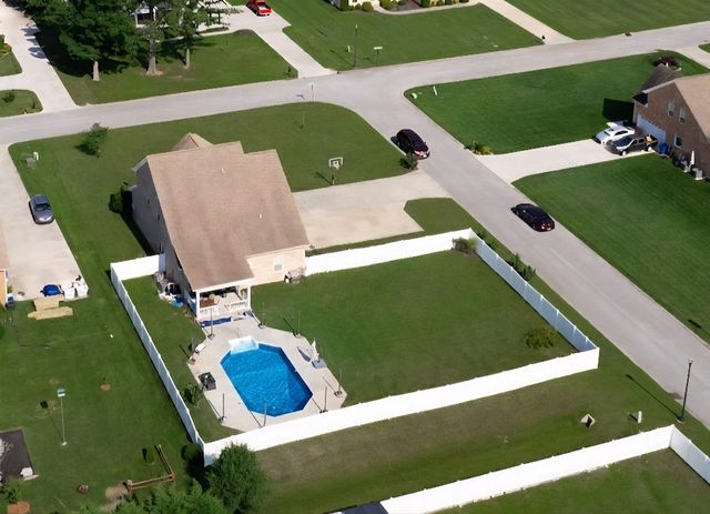 145 Cooper Place Dr, Manchester, TN 37355