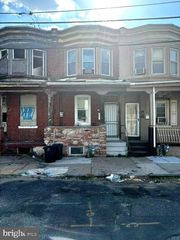 1405 S 9TH ST, Camden, NJ 08104
