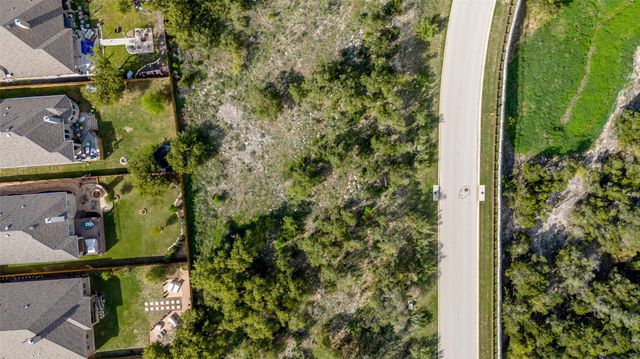 7608 Tessera Pkwy, Lago Vista, TX 78645