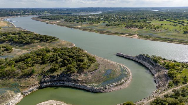 7608 Tessera Pkwy, Lago Vista, TX 78645