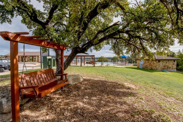 7608 Tessera Pkwy, Lago Vista, TX 78645