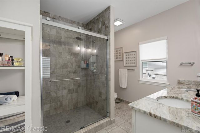 860 N Mill Street, South Lyon, MI 48178