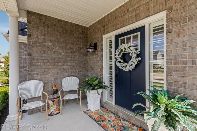 860 N Mill Street, South Lyon, MI 48178