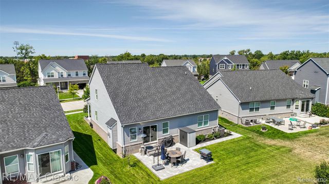 860 N Mill Street, South Lyon, MI 48178