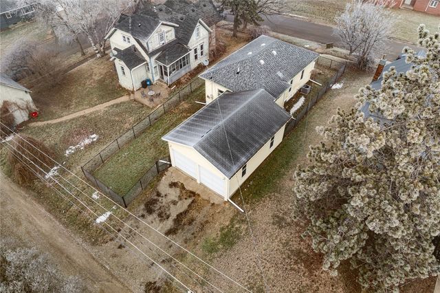 403 3RD Street, Traer, IA 50675