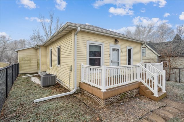 403 3RD Street, Traer, IA 50675